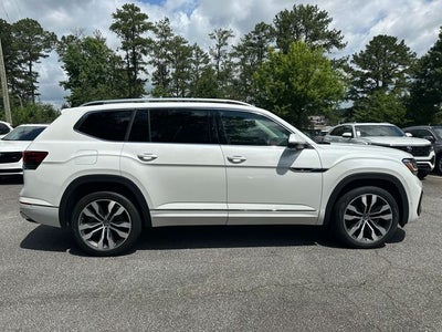 2023 Volkswagen Atlas 3.6L V6 SEL Premium R-Line