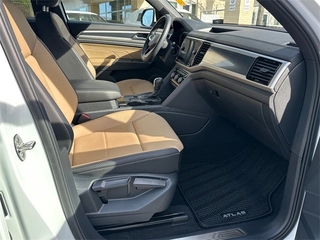 2023 Volkswagen Atlas Cross Sport 3.6L V6 SE w/Technology