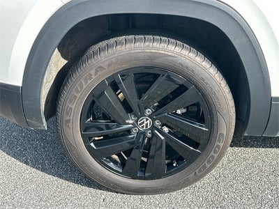 2023 Volkswagen Atlas Cross Sport 3.6L V6 SE w/Technology