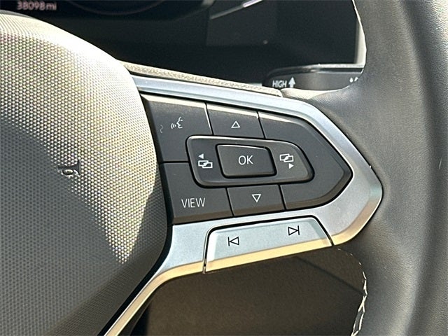 2023 Volkswagen Atlas Cross Sport 3.6L V6 SE w/Technology