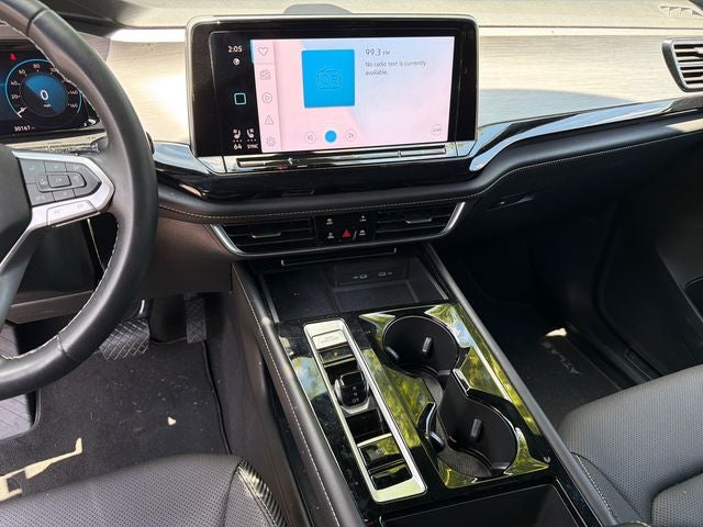 2024 Volkswagen Atlas Cross Sport 2.0T SE w/Technology
