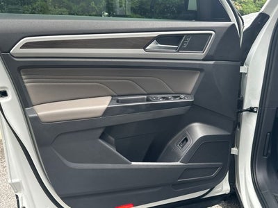 2021 Volkswagen Atlas 3.6L V6 SE w/Technology