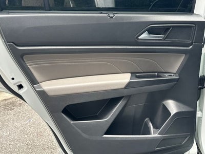 2021 Volkswagen Atlas 3.6L V6 SE w/Technology