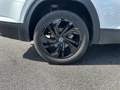 2022 Volkswagen Atlas 3.6L V6 SE w/Technology