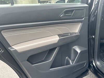 2023 Volkswagen Atlas Cross Sport 2.0T SEL R-Line