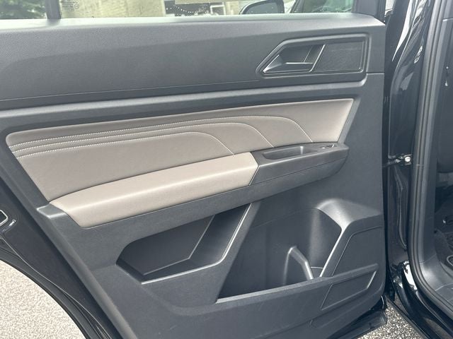 2023 Volkswagen Atlas Cross Sport 2.0T SEL R-Line