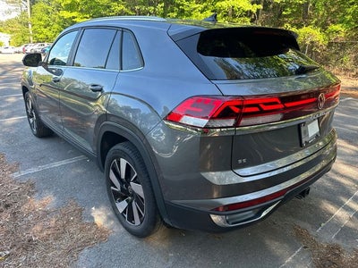 2024 Volkswagen Atlas Cross Sport 2.0T SE w/Technology