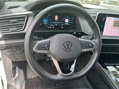 2024 Volkswagen Atlas Cross Sport 2.0T SE w/Technology