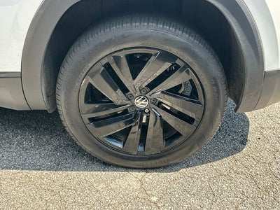 2023 Volkswagen Atlas Cross Sport 3.6L V6 SE w/Technology