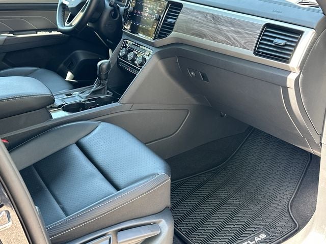 2022 Volkswagen Atlas Cross Sport 3.6L V6 SE w/Technology