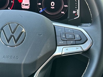 2022 Volkswagen Atlas Cross Sport 3.6L V6 SE w/Technology