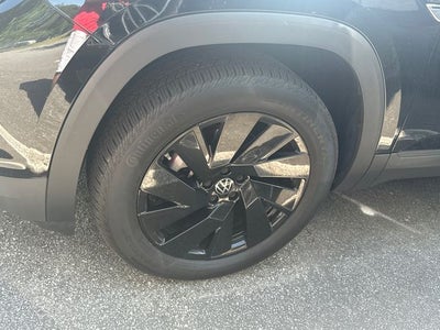 2025 Volkswagen Atlas Cross Sport 2.0T SE w/Technology