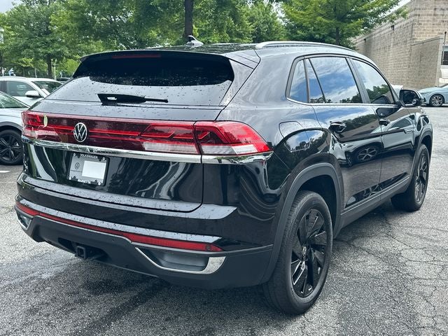 2025 Volkswagen Atlas Cross Sport 2.0T SE w/Technology