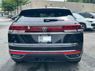 2025 Volkswagen Atlas Cross Sport 2.0T SE w/Technology