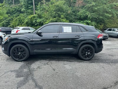 2025 Volkswagen Atlas Cross Sport 2.0T SE w/Technology