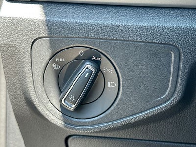 2022 Volkswagen Atlas 2.0T SE w/Technology