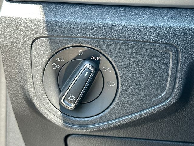 2022 Volkswagen Atlas 2.0T SE w/Technology