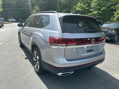 2024 Volkswagen Atlas 2.0T SE w/Technology