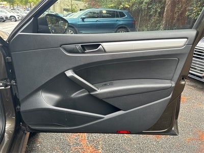 2019 Volkswagen Passat 2.0T Wolfsburg