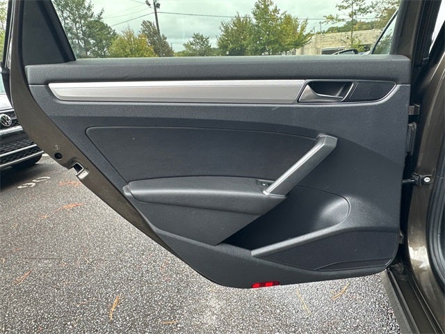 2019 Volkswagen Passat 2.0T Wolfsburg