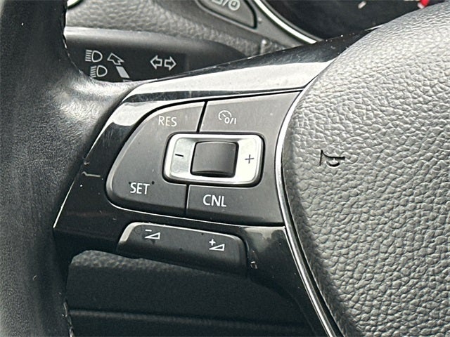 2019 Volkswagen Passat 2.0T Wolfsburg