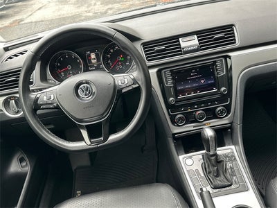 2019 Volkswagen Passat 2.0T Wolfsburg