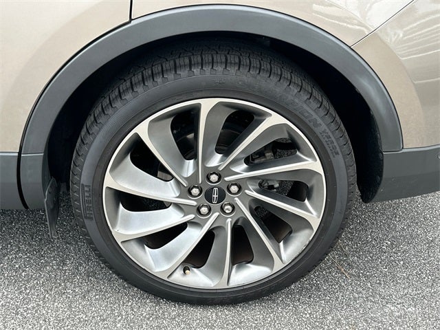 2020 Lincoln Nautilus Reserve