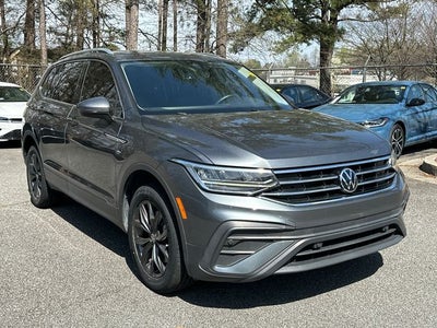 2023 Volkswagen Tiguan 2.0T SE