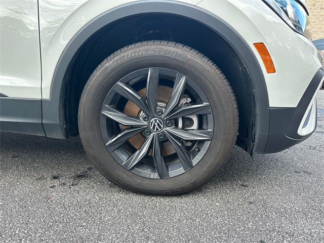2024 Volkswagen Tiguan 2.0T SE