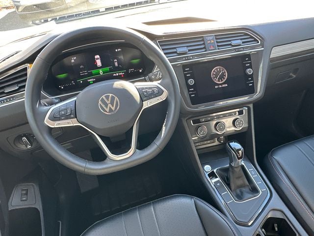 2024 Volkswagen Tiguan 2.0T SE