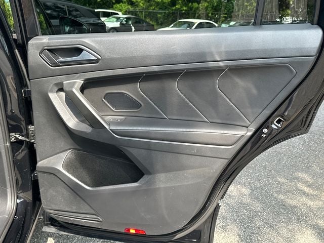 2024 Volkswagen Tiguan 2.0T SEL R-Line