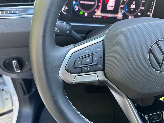 2023 Volkswagen Tiguan 2.0T SEL R-Line