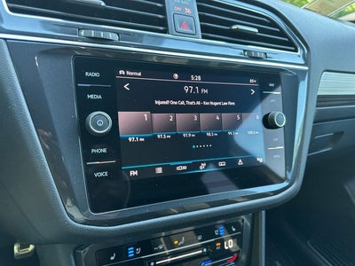 2023 Volkswagen Tiguan 2.0T SEL R-Line