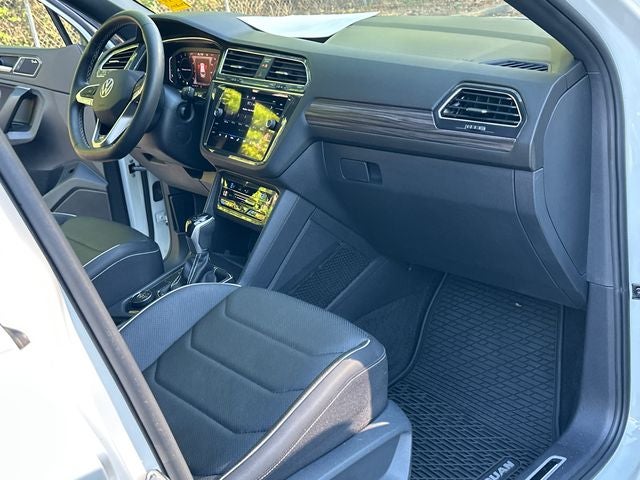2023 Volkswagen Tiguan 2.0T SEL R-Line