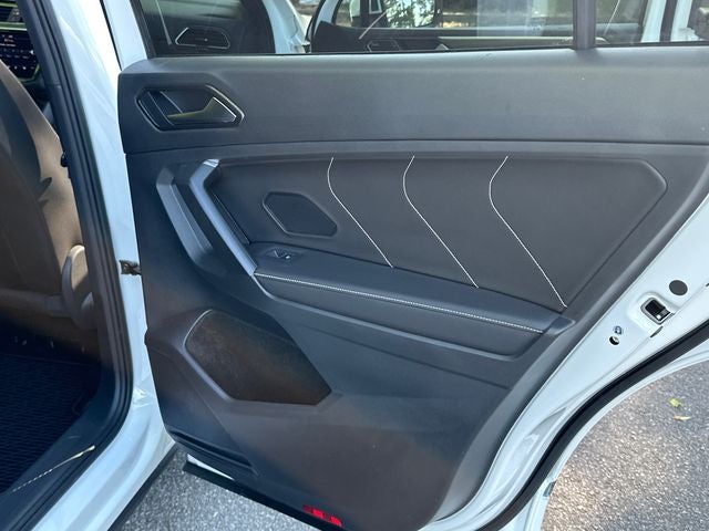 2023 Volkswagen Tiguan 2.0T SEL R-Line