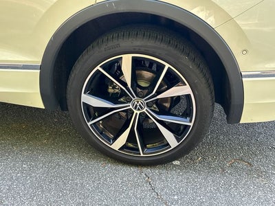 2023 Volkswagen Tiguan 2.0T SEL R-Line