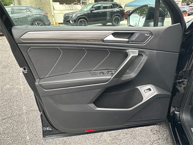 2024 Volkswagen Tiguan 2.0T SEL R-Line