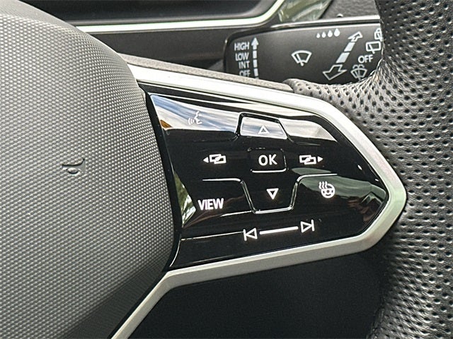 2024 Volkswagen Tiguan 2.0T SEL R-Line