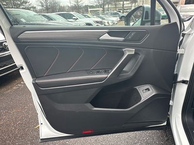 2024 Volkswagen Tiguan 2.0T Wolfsburg Edition