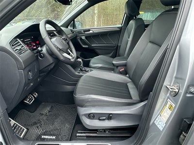 2022 Volkswagen Tiguan 2.0T SE R-Line Black