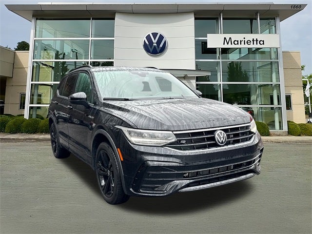 2024 Volkswagen Tiguan 2.0T SE R-Line Black