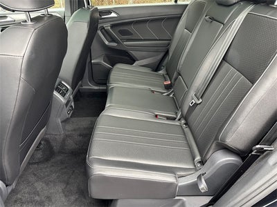 2024 Volkswagen Tiguan 2.0T SE R-Line Black