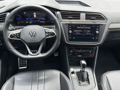 2023 Volkswagen Tiguan 2.0T SE R-Line Black