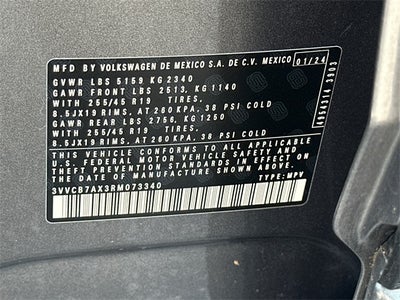 2024 Volkswagen Tiguan 2.0T SE R-Line Black