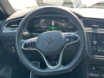 2024 Volkswagen Tiguan 2.0T SE R-Line Black