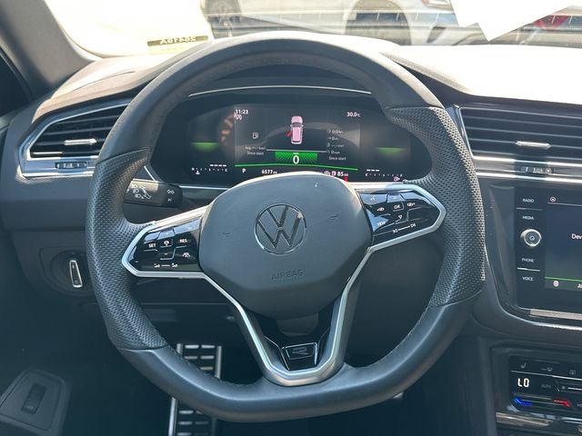 2024 Volkswagen Tiguan 2.0T SE R-Line Black