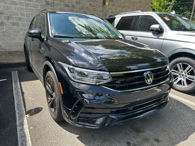 2024 Volkswagen Tiguan 2.0T SE R-Line Black