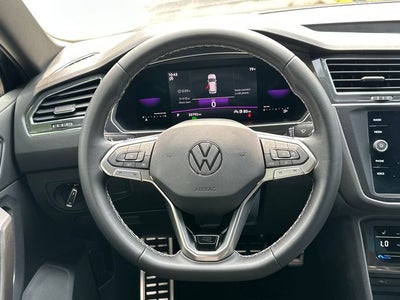 2023 Volkswagen Tiguan 2.0T SE R-Line Black