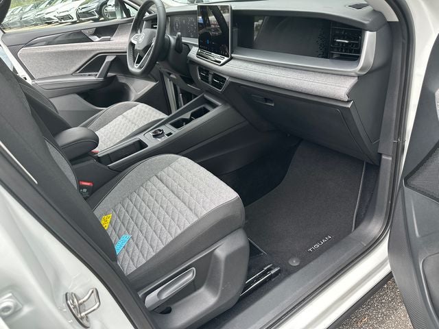 2025 Volkswagen Tiguan 2.0T S