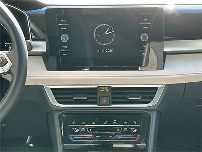 2025 Volkswagen Taos 1.5T SE